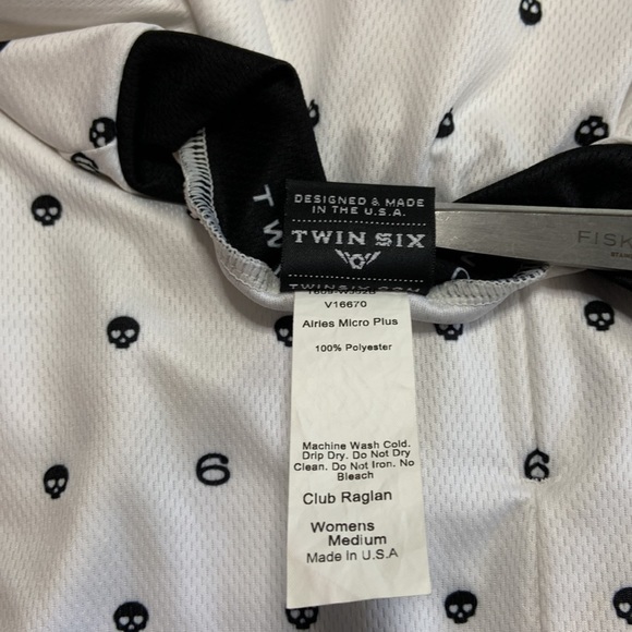 Twin Six sleeveless Club Raglan six/skull print cycling Jersey. Size Medium - Picture 12 of 12